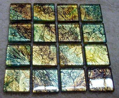Mosaic Crystal Glass Tiles - Gold Leaf Green 25 x 25 mm