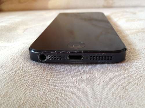 Black iPhone 5 16Gb