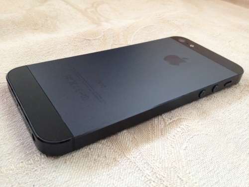 Black iPhone 5 16Gb