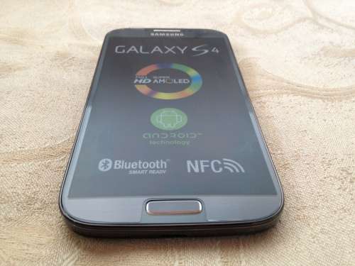 Samsung S4 (Like New)