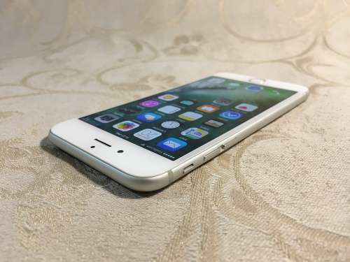 Silver IPhone 6 16GB