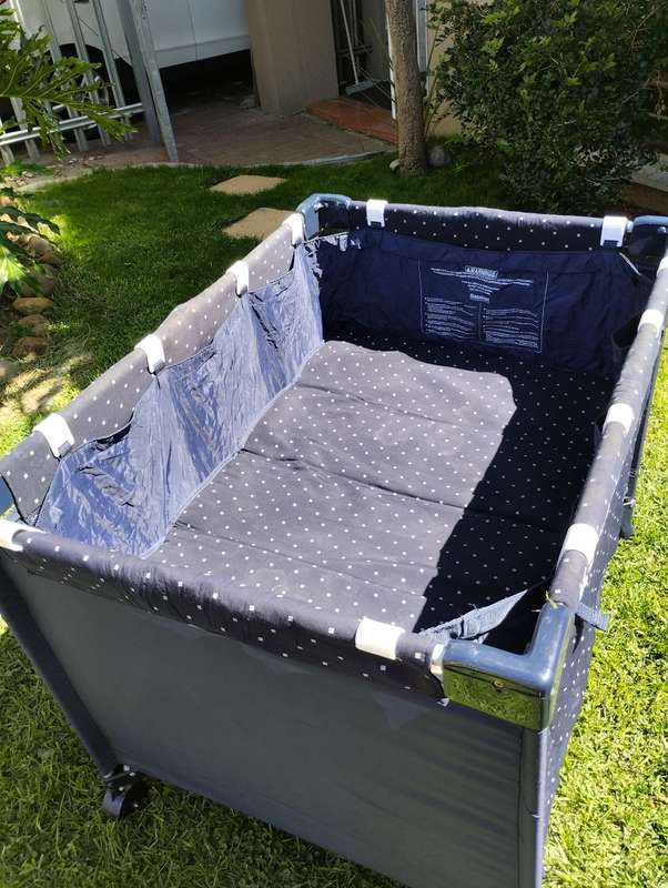 ZONIC Baby Travel Cot and Bassinet