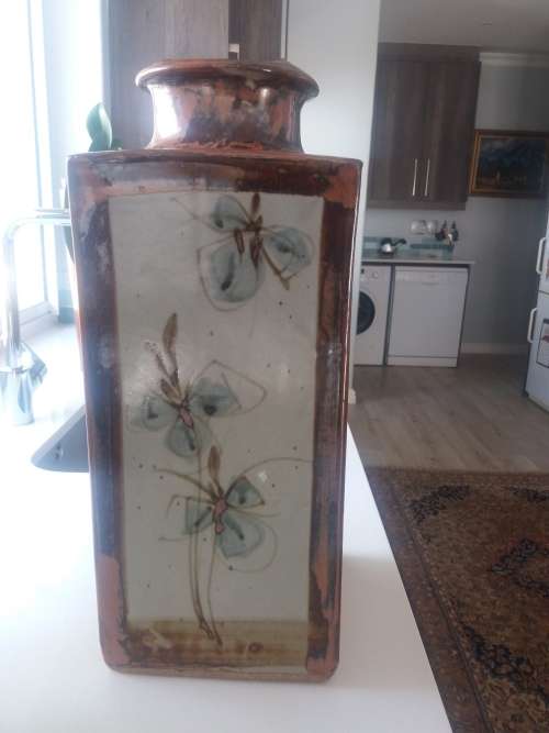 Large pottery vase - Tim Morris