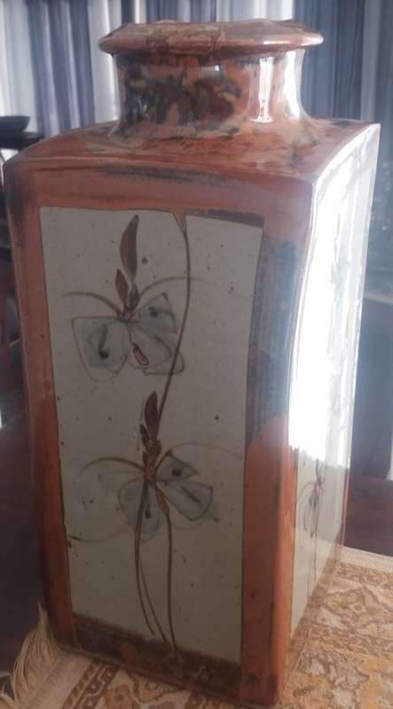 Large pottery vase - Tim Morris