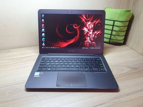 ASUS Zenbook Intel Core I7