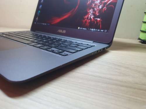 ASUS Zenbook Intel Core I7