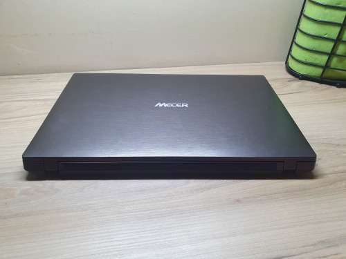 Mecer Xpression W550su Intel Core I3