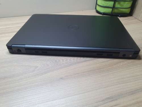 Dell latitude E7450 Ultrabook i5