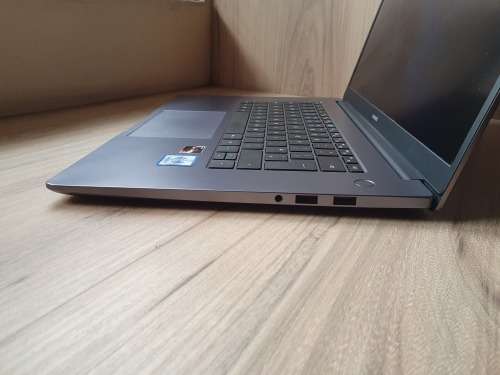 Huawei 14 Matebook D14 Ryzen 7 + Free Laptop Bag