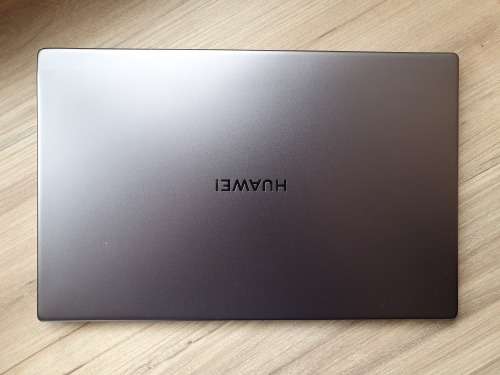 Huawei 14 Matebook D14 Ryzen 7 + Free Laptop Bag