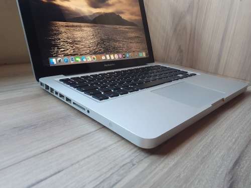 Macbook Pro 13.3` Mid 2012