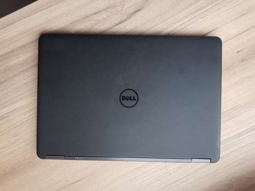 Dell latitude E7450 Ultrabook Intel Core i7 + Free Laptop Bag