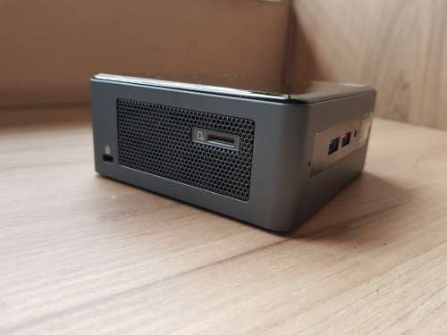 Intel Nuc Intel Core I5 8th Gen