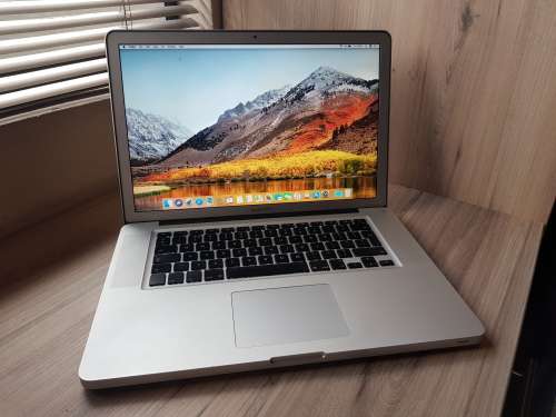 2012 Macbook Pro 15inch Intel Core I7 + Free Laptop Bag