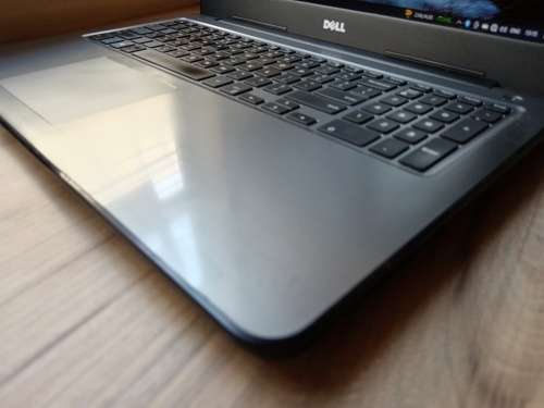 Dell Inspiron 5567 Intel Core i7 + Free Laptop Bag