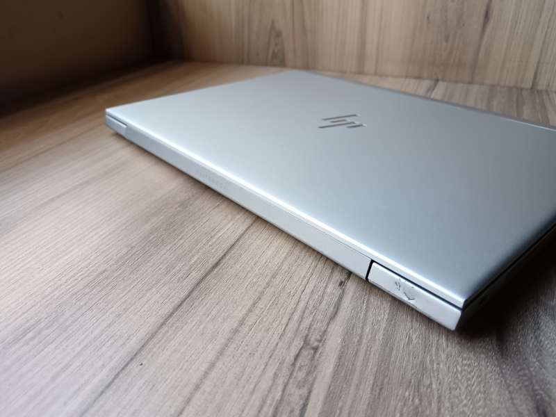 HP Elitebook 840 G5 Intel Core i5 + Free Laptop Bag