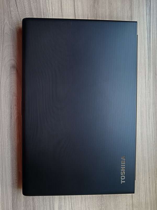 Toshiba Tecra W50 Intel Core I7 + Free Laptop Bag & Wireless Mouse