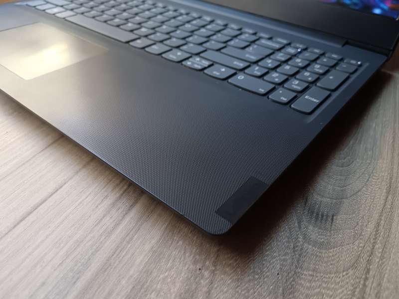 Lenovo ideapad S145 Intel Celeron Notebook