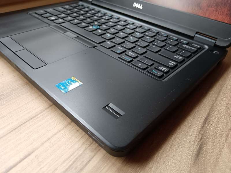 Dell latitude E5450 Intel Core i3 + Free Laptop Bag