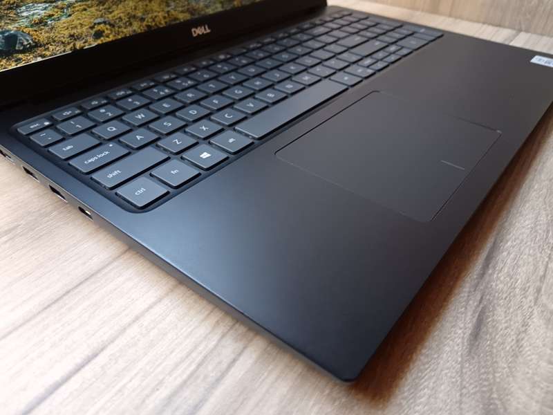 Dell Vostro 5590 Intel Core i5 10th Gen + Free Laptop Bag