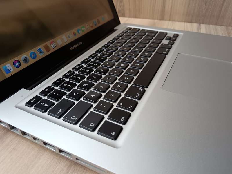 I5 Macbook Pro 13inch Mid 2012 + Free Laptop Bag