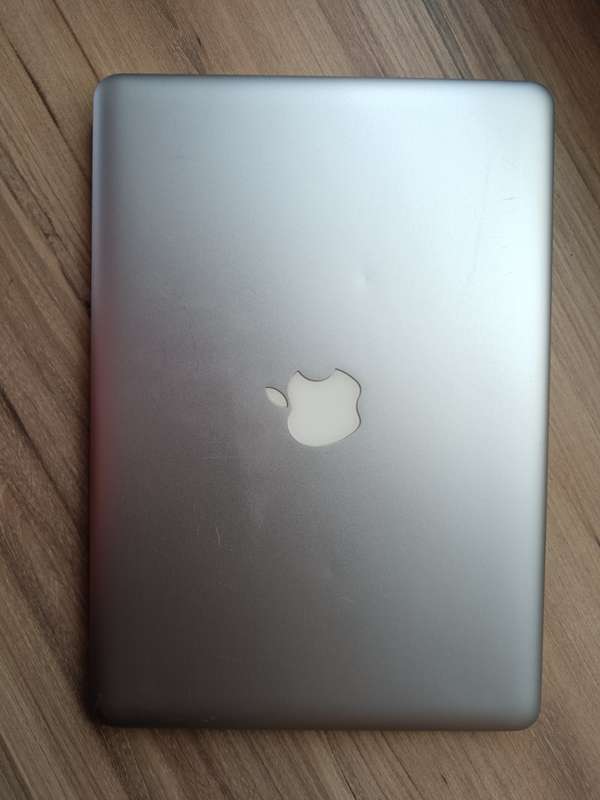 I5 Macbook Pro 13inch Mid 2012 + Free Laptop Bag