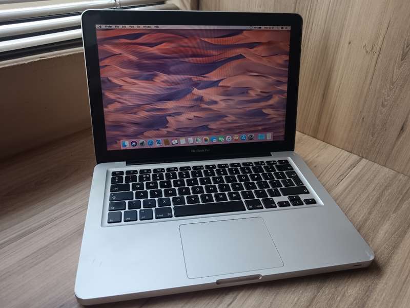 I5 Macbook Pro 13inch Mid 2012