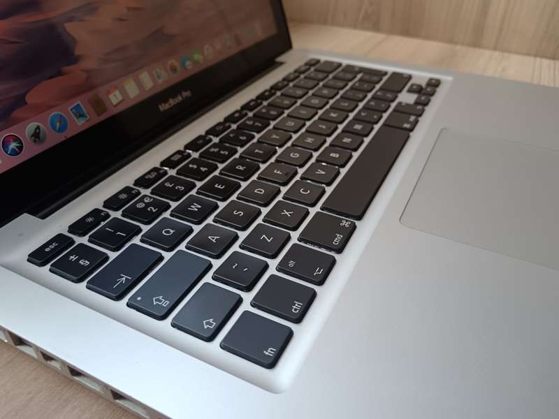 I5 Macbook Pro 13inch Mid 2012