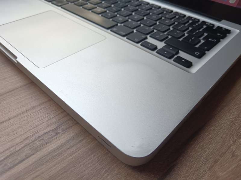 I5 Macbook Pro 13inch Mid 2012