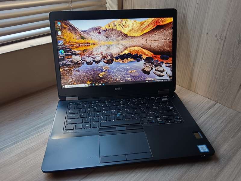 Dell Latitude E5470 Intel Core i3 + Free Laptop Bag