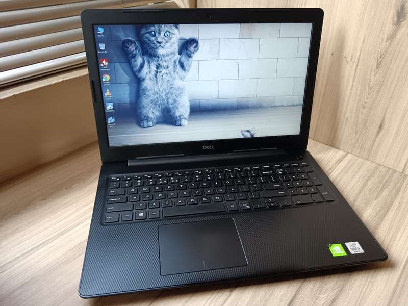 Dell Inspiron 3593 Intel Core i7 + Free Laptop Bag