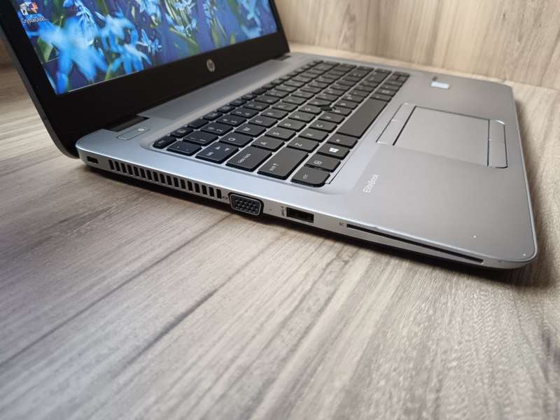 Hp Elitebook 840 G3 Intel Core i5 + Free Laptop Bag