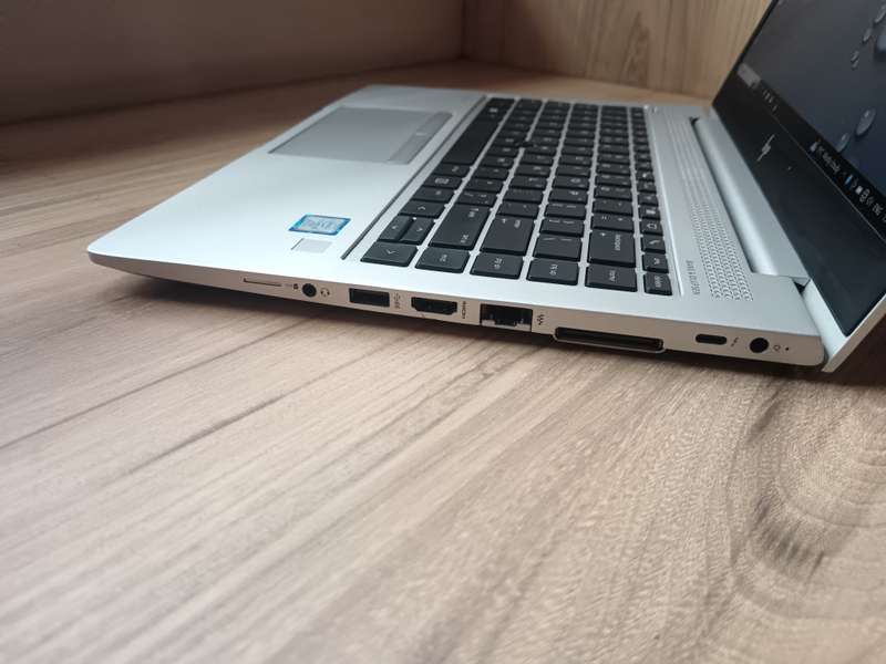 Hp Elitebook 840 G5 Intel Core I5 + Free Laptop Bag