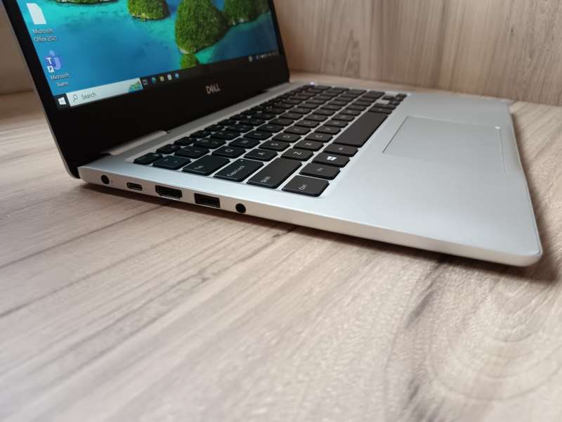 Dell Inspiron 7380 Intel Core I7 + Free Laptop Bag