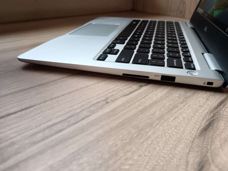 Dell Inspiron 7380 Intel Core I7 + Free Laptop Bag