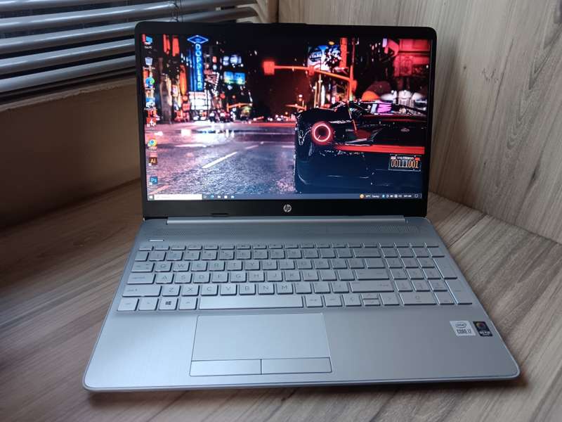 Hp Laptop 15 dw2xxx Intel Core i7 10th Gen + Free Laptop Bag