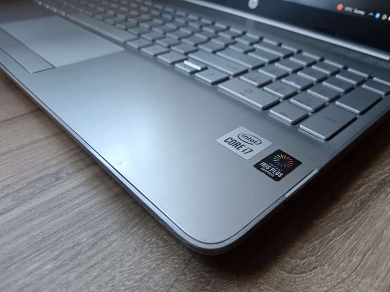 Hp Laptop 15 dw2xxx Intel Core i7 10th Gen + Free Laptop Bag
