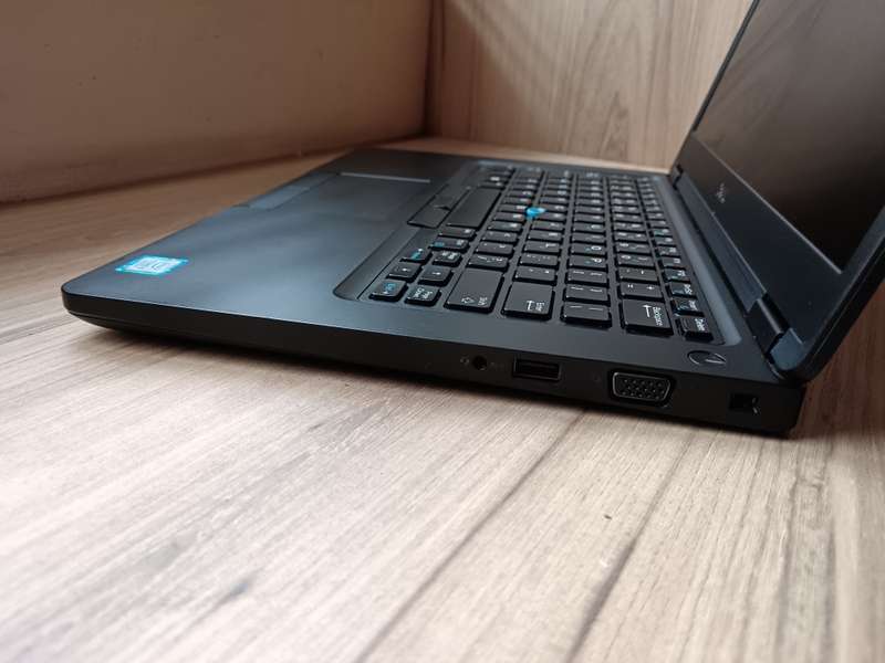Dell latitude 5490 Intel Core i5 + Free Laptop Bag