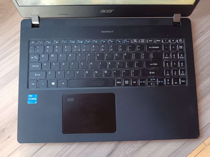 Acer TravelMate P215-53 11th Gen Intel Core i5