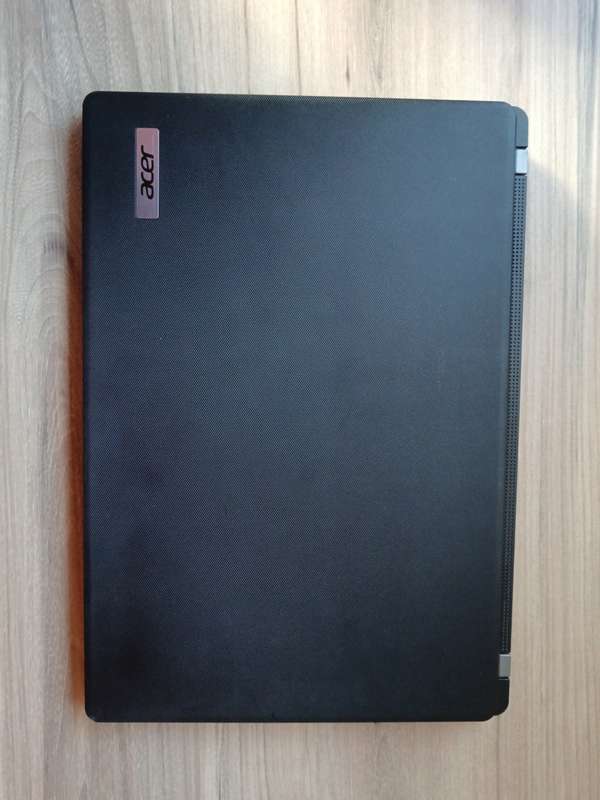 Acer TravelMate P215-53 11th Gen Intel Core i5