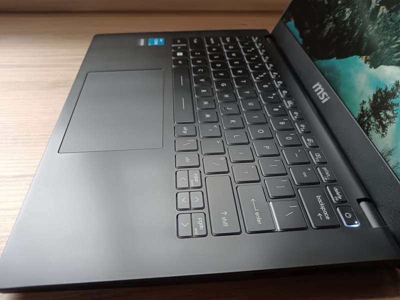MSI Modern 14 Intel Core i3 12th Gen + Free Laptop Bag