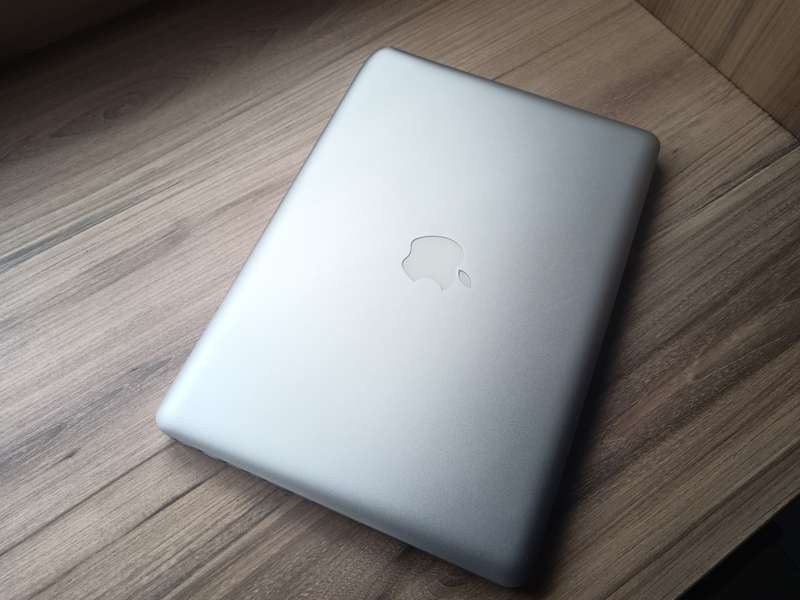 2011 MacBook Pro Intel Core I5