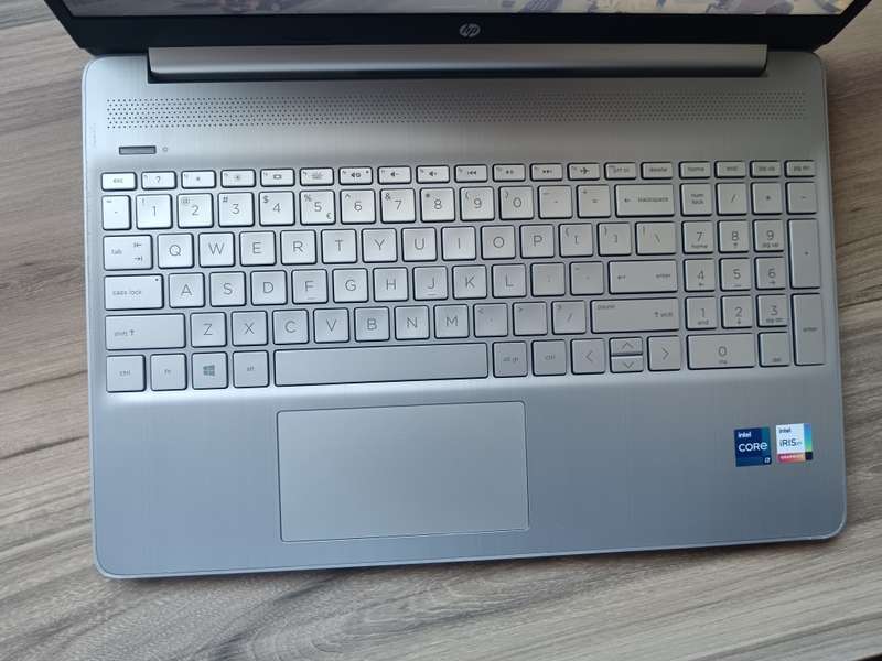 Hp Laptop 15 15s-fq2xxx Intel Core I7 11th Gen + Free Laptop Bag