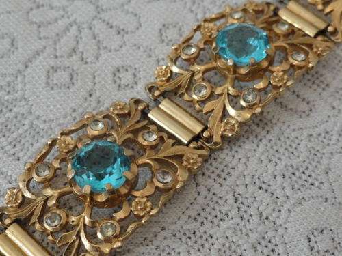 FINE DETAILED PASTE & GOLD METAL BRACELET