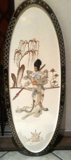 large oval old/vintage japanese geisha mother of pearl plaque