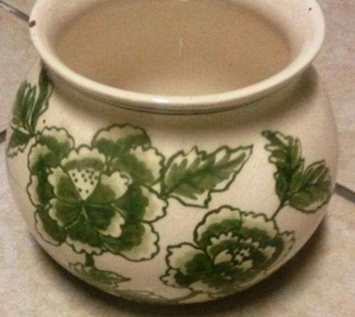 antique spitoon? ironstone porcelain potty/bowl