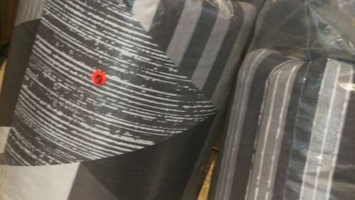 COMFORTER SET -QUEEN bed *Reversable*. 3PIECE