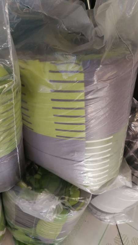 COMFORTER SETS...SIZES ,QUEEN - STOCK MUST CLEAR