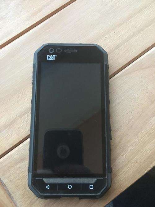 S30 Caterpillar Mobile phone ***read description***