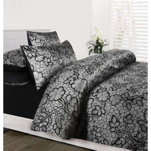 COMFORTER SET BLK/SILVER /WHT -QUEEN EXTRA & KING SIZES . 5PIECE*** EQUISITE QUALITY SEE DESCRIPTION